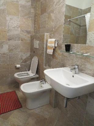 Hotel Fortuna San Bartolomeo Al Mare Bagian luar foto